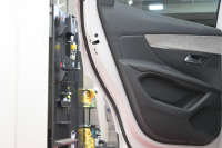 プジョー 3008 GT HYBRID4　ACC Pｽﾀ ECO ﾊｰﾌ革 ﾏｯｻｰｼﾞ機能 ﾊﾟﾉﾗﾏR ﾅﾋﾞTV 8ｲﾝﾁﾀｯﾁｽｸﾘｰﾝ AppleCarPlay 自動ﾃｰﾙｹﾞｰﾄ BSM LKA 純正18ｲﾝﾁAW　2年保証付