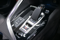 プジョー 3008 GT HYBRID4 ﾚｻﾞｰPKG　1ｵｰﾅｰ ACC Pｽﾀ ECO 黒本革 ﾏｯｻｰｼﾞ機能 ﾊﾟﾉﾗﾏR 8ｲﾝﾁﾀｯﾁｽｸﾘｰﾝ AppleCarPlay 自動ﾃｰﾙｹﾞｰﾄ BSM LKA 純正18ｲﾝﾁAW　2年保証付