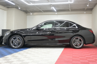 メルセデスベンツ Cクラス C200 ﾛｰﾚｳｽED ｽﾎﾟｰﾂ+&ﾚｰﾀﾞｰｾｰﾌﾃｨP　後期 ACC Pｽﾀ ECO LKA 黒革 ﾍﾞﾝﾁﾚｰﾀｰ 純正HDDﾅﾋﾞTV Bｶﾒﾗ CarPlay AMGｴｱﾛ&AMG18ｲﾝﾁAW LEDﾗｲﾄ　2年保証付