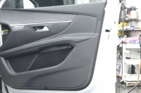 プジョー 5008 GT ﾌﾞﾙｰHDi　ACC Pｽﾀ ECO BSM ﾊｰﾌﾚｻﾞｰ ﾏｯｻｰｼﾞ機能 純正ﾀｯﾁｽｸﾘｰﾝ ﾌﾙｾｸﾞ CarPlay BTｵｰﾃﾞｨｵ&TEL 純正18ｲﾝﾁAW　2年保証付