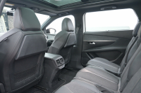 プジョー 5008 GT ﾌﾞﾙｰHDi　ACC Pｽﾀ ECO BSM ﾊｰﾌﾚｻﾞｰ ﾏｯｻｰｼﾞ機能 純正ﾀｯﾁｽｸﾘｰﾝ ﾌﾙｾｸﾞ CarPlay BTｵｰﾃﾞｨｵ&TEL 純正18ｲﾝﾁAW　2年保証付