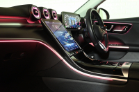 メルセデスベンツ Cクラス C200 4MATIC AVG ﾚｻﾞｰｴｸｽｸﾙｰｼﾌﾞ　ACC Pｽﾀ ECO 黒革 HDDﾅﾋﾞTV 360ｶﾒﾗ CarPlay ﾍｯﾄﾞｱｯﾌﾟD 純正17ｲﾝﾁAW LEDﾗｲﾄ　2年保証付