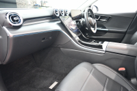 メルセデスベンツ Cクラス C200 4MATIC AVG ﾚｻﾞｰｴｸｽｸﾙｰｼﾌﾞ　ACC Pｽﾀ ECO 黒革 HDDﾅﾋﾞTV 360ｶﾒﾗ CarPlay ﾍｯﾄﾞｱｯﾌﾟD 純正17ｲﾝﾁAW LEDﾗｲﾄ　2年保証付