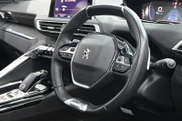 プジョー 5008 GTﾗｲﾝ ﾌﾞﾙｰHDi　ACC Pｽﾀ ECO BSM ﾊｰﾌﾚｻﾞｰ ﾏｯｻｰｼﾞ機能 純正ﾀｯﾁｽｸﾘｰﾝﾅﾋﾞ ﾌﾙｾｸﾞ CarPlay BTｵｰﾃﾞｨｵ&TEL 純正18ｲﾝﾁAW　2年保証付