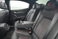 マセラティ ギブリ S ﾄﾞﾗｲﾊﾞｰｱｼｽﾀﾝｽPKG　ACC BSM 黒革 8.4ｲﾝﾁMTC+ TV CarPlay 360ｶﾒﾗ ｳﾗｰﾉ20ｲﾝﾁAW ﾊﾟﾄﾞﾙｼﾌﾄ ｵｰﾄﾄﾗﾝｸ　2年保証付