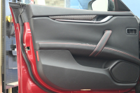 マセラティ ギブリ S ﾄﾞﾗｲﾊﾞｰｱｼｽﾀﾝｽPKG　ACC BSM 黒革 8.4ｲﾝﾁMTC+ TV CarPlay 360ｶﾒﾗ ｳﾗｰﾉ20ｲﾝﾁAW ﾊﾟﾄﾞﾙｼﾌﾄ ｵｰﾄﾄﾗﾝｸ　2年保証付