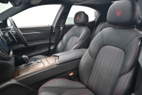 マセラティ ギブリ S ﾄﾞﾗｲﾊﾞｰｱｼｽﾀﾝｽPKG　ACC BSM 黒革 8.4ｲﾝﾁMTC+ TV CarPlay 360ｶﾒﾗ ｳﾗｰﾉ20ｲﾝﾁAW ﾊﾟﾄﾞﾙｼﾌﾄ ｵｰﾄﾄﾗﾝｸ　2年保証付