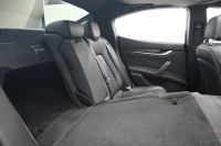 マセラティ ギブリ S ﾄﾞﾗｲﾊﾞｰｱｼｽﾀﾝｽPKG　ACC BSM 黒革 8.4ｲﾝﾁMTC+ TV CarPlay 360ｶﾒﾗ ｳﾗｰﾉ20ｲﾝﾁAW ﾊﾟﾄﾞﾙｼﾌﾄ ｵｰﾄﾄﾗﾝｸ　2年保証付