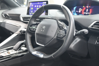 プジョー 3008 GT HYBRID 4　1ｵｰﾅｰ 後期ﾓﾃﾞﾙ ACC LKA ﾊｰﾌ革 ﾊﾟﾉﾗﾏR 純正ﾅﾋﾞTV ﾘｱﾓﾆﾀｰ CarPlay ﾊﾟﾉﾗﾏﾋﾞｭｰｶﾒﾗ 前後ｺｰﾅｰｾﾝｻｰ 純正18ｲﾝﾁAW LEDﾗｲﾄ　2年保証付