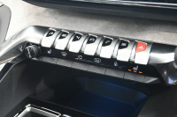 プジョー 3008 GT HYBRID 4　1ｵｰﾅｰ 後期ﾓﾃﾞﾙ ACC LKA ﾊｰﾌ革 ﾊﾟﾉﾗﾏR 純正ﾅﾋﾞTV ﾘｱﾓﾆﾀｰ CarPlay ﾊﾟﾉﾗﾏﾋﾞｭｰｶﾒﾗ 前後ｺｰﾅｰｾﾝｻｰ 純正18ｲﾝﾁAW LEDﾗｲﾄ　2年保証付