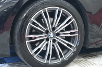 BMW 3シリーズ 320d XDrive MｽﾎﾟｰﾂPKG　ｲﾝﾃﾘS ACC LKA LCA ｽﾃｱﾘﾝｸﾞA ﾊｰﾌ革 純正ﾅﾋﾞ BTｵｰﾃﾞｨｵ&TEL 360ｶﾒﾗ Carplay Mｴｱﾛ&18ｲﾝﾁAW LED 2年保証付