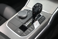 BMW 3シリーズ 320d XDrive MｽﾎﾟｰﾂPKG　ｲﾝﾃﾘS ACC LKA LCA ｽﾃｱﾘﾝｸﾞA ﾊｰﾌ革 純正ﾅﾋﾞ BTｵｰﾃﾞｨｵ&TEL 360ｶﾒﾗ Carplay Mｴｱﾛ&18ｲﾝﾁAW LED 2年保証付