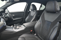 BMW 3シリーズ 320d XDrive MｽﾎﾟｰﾂPKG　ｲﾝﾃﾘS ACC LKA LCA ｽﾃｱﾘﾝｸﾞA ﾊｰﾌ革 純正ﾅﾋﾞ BTｵｰﾃﾞｨｵ&TEL 360ｶﾒﾗ Carplay Mｴｱﾛ&18ｲﾝﾁAW LED 2年保証付