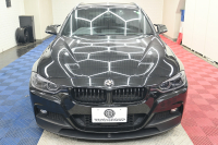 BMW 3シリーズ 320d ﾂｰﾘﾝｸﾞ Mｽﾎﾟｰﾂ　ACC ﾄﾞﾗｲﾋﾞﾝｸﾞｱｼｽﾄ LCW ｽﾎﾟｰﾂｼｰﾄ iDriveHDDﾅﾋﾞ BTｵｰﾃﾞｨｵ&TEL Bｶﾒﾗ 3Dﾃﾞｻﾞｲﾝ車高調&19ｲﾝﾁAW 柿本ﾏﾌﾗｰ LEDﾗｲﾄ　2年保証付