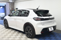 プジョー 208 GT　ACC LPA LKA BSM Pｽﾀ ECO ﾊｰﾌﾚｻﾞｰ 7ｲﾝﾁﾀｯﾁｽｸﾘｰﾝ CarPlay ﾅﾋﾞTV ﾌﾙｾｸﾞ Bｶﾒﾗ 17ｲﾝﾁAW ﾌﾙLEDﾗｲﾄ　2年保証付