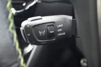 プジョー 208 GT　ACC LPA LKA BSM Pｽﾀ ECO ﾊｰﾌﾚｻﾞｰ 7ｲﾝﾁﾀｯﾁｽｸﾘｰﾝ CarPlay ﾅﾋﾞTV ﾌﾙｾｸﾞ Bｶﾒﾗ 17ｲﾝﾁAW ﾌﾙLEDﾗｲﾄ　2年保証付