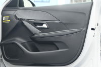 プジョー 208 GT　ACC LPA LKA BSM Pｽﾀ ECO ﾊｰﾌﾚｻﾞｰ 7ｲﾝﾁﾀｯﾁｽｸﾘｰﾝ CarPlay ﾅﾋﾞTV ﾌﾙｾｸﾞ Bｶﾒﾗ 17ｲﾝﾁAW ﾌﾙLEDﾗｲﾄ　2年保証付