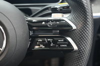 メルセデスベンツ Cクラス C220d ｽﾃｰｼｮﾝﾜｺﾞﾝ AVG AMGﾗｲﾝ ﾚｻﾞｰEXｸﾙ&ﾚｰﾀﾞｰSP　ACC Pｽﾀ ECO 茶革 ﾊﾟﾉﾗﾏｻﾝﾙｰﾌ MBUXﾅﾋﾞTV 360ｶﾒﾗ CarPlay AMGｴｱﾛ&18ｲﾝﾁAW LED　2年保証付