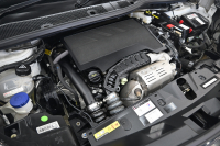 プジョー 2008 GT ﾄﾞﾗｲﾌﾞｴﾃﾞｨｼｮﾝ　特別仕様車 ACC Pｽﾀ ECO ﾊｰﾌ革 ﾊﾟﾉﾗﾏSR 純正ﾀｯﾁｽｸﾘｰﾝ CarPlay Bｶﾒﾗ 純正18ｲﾝﾁAW LEDﾗｲﾄ　2年保証付