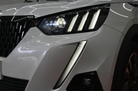 プジョー 2008 GT ﾄﾞﾗｲﾌﾞｴﾃﾞｨｼｮﾝ　特別仕様車 ACC Pｽﾀ ECO ﾊｰﾌ革 ﾊﾟﾉﾗﾏSR 純正ﾀｯﾁｽｸﾘｰﾝ CarPlay Bｶﾒﾗ 純正18ｲﾝﾁAW LEDﾗｲﾄ　2年保証付