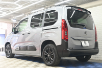 シトロエン ベルランゴ ｼｬｲﾝ　Pｽﾀ ﾊﾟｰｷﾝｸﾞｾﾝｻｰ BSM ﾊﾟﾉﾗﾏR ﾌｧﾌﾞﾘｯｸｼｰﾄ 純正ﾀｯﾁｽｸﾘｰﾝ CarPlay ｱﾝﾋﾞｴﾝｽﾗｲﾄ 純正16ｲﾝﾁAW　2年保証付