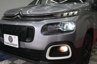 シトロエン ベルランゴ ｼｬｲﾝ　Pｽﾀ ﾊﾟｰｷﾝｸﾞｾﾝｻｰ BSM ﾊﾟﾉﾗﾏR ﾌｧﾌﾞﾘｯｸｼｰﾄ 純正ﾀｯﾁｽｸﾘｰﾝ CarPlay ｱﾝﾋﾞｴﾝｽﾗｲﾄ 純正16ｲﾝﾁAW　2年保証付