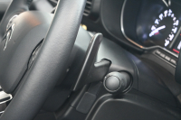 シトロエン ベルランゴ ｼｬｲﾝ　Pｽﾀ ﾊﾟｰｷﾝｸﾞｾﾝｻｰ BSM ﾊﾟﾉﾗﾏR ﾌｧﾌﾞﾘｯｸｼｰﾄ 純正ﾀｯﾁｽｸﾘｰﾝ CarPlay ｱﾝﾋﾞｴﾝｽﾗｲﾄ 純正16ｲﾝﾁAW　2年保証付