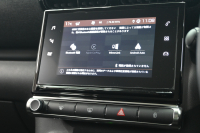 シトロエン C3 ｴｱｸﾛｽSUV ﾌﾞﾙｰHDi ｼｬｲﾝPKG　後期ﾓﾃﾞﾙ ﾚｻﾞｰ×ﾌｧﾌﾞﾘｯｸｺﾝﾋﾞﾚｻﾞｰｼｰﾄ ﾊﾟﾉﾗﾏSR ｸﾙｺﾝ 純正7ｲﾝﾁﾀｯﾁｽｸﾘｰﾝ CarPlay Bｶﾒﾗ 純正17ｲﾝﾁAW LEDﾗｲﾄ ｱｸﾃｨﾌﾞｾｰﾌﾃｨﾌﾞﾚｰｷ　2年保証付