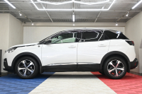 プジョー 3008 ｸﾛｽｼﾃｨ　1ｵｰﾅｰ 特別仕様車 ACC ﾊｰﾌ革 ﾊﾟﾉﾗﾏSR 純正ﾀｯﾁｽｸﾘｰﾝ ﾅﾋﾞTV ﾌﾙｾｸﾞ CarPlay ADVｺﾝﾄﾛｰﾙ 純正18ｲﾝﾁAW LEDﾗｲﾄ ｱｸﾃｨﾌﾞｾｰﾌﾃｨﾌﾞﾚｰｷ　2年保証付