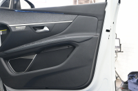 プジョー 3008 ｸﾛｽｼﾃｨ　1ｵｰﾅｰ 特別仕様車 ACC ﾊｰﾌ革 ﾊﾟﾉﾗﾏSR 純正ﾀｯﾁｽｸﾘｰﾝ ﾅﾋﾞTV ﾌﾙｾｸﾞ CarPlay ADVｺﾝﾄﾛｰﾙ 純正18ｲﾝﾁAW LEDﾗｲﾄ ｱｸﾃｨﾌﾞｾｰﾌﾃｨﾌﾞﾚｰｷ　2年保証付