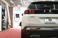 プジョー 3008 ｸﾛｽｼﾃｨ　1ｵｰﾅｰ 特別仕様車 ACC ﾊｰﾌ革 ﾊﾟﾉﾗﾏSR 純正ﾀｯﾁｽｸﾘｰﾝ ﾅﾋﾞTV ﾌﾙｾｸﾞ CarPlay ADVｺﾝﾄﾛｰﾙ 純正18ｲﾝﾁAW LEDﾗｲﾄ ｱｸﾃｨﾌﾞｾｰﾌﾃｨﾌﾞﾚｰｷ　2年保証付