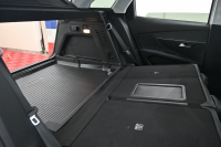 プジョー 3008 ｸﾛｽｼﾃｨ　1ｵｰﾅｰ 特別仕様車 ACC ﾊｰﾌ革 ﾊﾟﾉﾗﾏSR 純正ﾀｯﾁｽｸﾘｰﾝ ﾅﾋﾞTV ﾌﾙｾｸﾞ CarPlay ADVｺﾝﾄﾛｰﾙ 純正18ｲﾝﾁAW LEDﾗｲﾄ ｱｸﾃｨﾌﾞｾｰﾌﾃｨﾌﾞﾚｰｷ　2年保証付