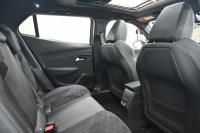 プジョー 2008 GTﾗｲﾝ　Pｽﾀ ACC ECO ﾊｰﾌ革 ﾊﾟﾉﾗﾏSR 純正ﾀｯﾁｽｸﾘｰﾝ ﾅﾋﾞTV CarPlay Bｶﾒﾗ 純正17ｲﾝﾁAW LEDﾗｲﾄ　2年保証付