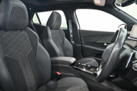 プジョー 2008 GTﾗｲﾝ　Pｽﾀ ACC ECO ﾊｰﾌ革 ﾊﾟﾉﾗﾏSR 純正ﾀｯﾁｽｸﾘｰﾝ ﾅﾋﾞTV CarPlay Bｶﾒﾗ 純正17ｲﾝﾁAW LEDﾗｲﾄ　2年保証付