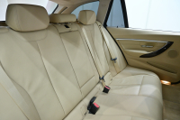 BMW 3シリーズ 320d ﾂｰﾘﾝｸﾞ ﾗｸﾞｼﾞｭｱﾘｰ　後期ﾓﾃﾞﾙ ACC ﾍﾞｰｼﾞｭ革 純正HDDﾅﾋﾞ TVﾁｭｰﾅｰ Bｶﾒﾗ 17ｲﾝﾁAW ｵｰﾄﾃｰﾙｹﾞｰﾄ LEDﾍｯﾄﾞﾗｲﾄ　2年保証付