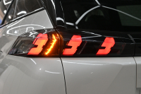 プジョー 2008 GT　Pｽﾀ ACC ECO ﾊｰﾌ革 ﾊﾟﾉﾗﾏSR 純正ﾀｯﾁｽｸﾘｰﾝ ﾅﾋﾞTV CarPlay Bｶﾒﾗ 純正17ｲﾝﾁAW LEDﾗｲﾄ ｱｸﾃｨﾌﾞｾｰﾌﾃｨﾌﾞﾚｰｷ　2年保証付