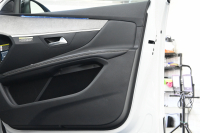 プジョー 3008 3008 GT ﾌﾞﾙｰHDi 　後期ﾓﾃﾞﾙ ACC LKA ﾊｰﾌ革 ﾊﾟﾉﾗﾏR 純正ﾅﾋﾞTV ﾘｱﾓﾆﾀｰ CarPlay Bｶﾒﾗ 前後ｺｰﾅｰｾﾝｻｰ 純正18ｲﾝﾁAW LEDﾗｲﾄ　2年保証付