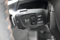 プジョー 3008 3008 GT ﾌﾞﾙｰHDi 　後期ﾓﾃﾞﾙ ACC LKA ﾊｰﾌ革 ﾊﾟﾉﾗﾏR 純正ﾅﾋﾞTV ﾘｱﾓﾆﾀｰ CarPlay Bｶﾒﾗ 前後ｺｰﾅｰｾﾝｻｰ 純正18ｲﾝﾁAW LEDﾗｲﾄ　2年保証付