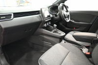 ルノー ルーテシア ｲﾝﾃﾝｽ　ACC Pｽﾀ ECO機能 専用ｼｰﾄ  ｽﾃｱﾘﾝｸﾞﾋｰﾀｰ 純正ﾀｯﾁｽｸﾘｰﾝ CarPlay Bｶﾒﾗ LEDﾗｲﾄ ｱﾝﾋﾞｴﾝﾄﾗｲﾄ 純正17ｲﾝﾁAW　2年保証付