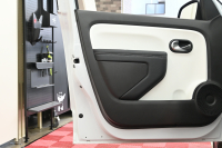 ルノー トゥインゴ ｲﾝﾃﾝｽ　正規D車 ECO機能 ｸﾙｺﾝ 専用ﾚｻﾞｰ調×ﾌｧﾌﾞﾘｯｸｼｰﾄ ｼｰﾄﾋｰﾀｰ 純正ﾀｯﾁｽｸﾘｰﾝ CarPlay Bｶﾒﾗ 16ｲﾝﾁｱﾛｲﾎｲｰﾙ　2年保証付