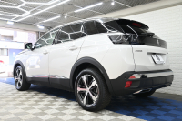 プジョー 3008 3008 GT　1ｵｰﾅｰ 後期ﾓﾃﾞﾙ ACC LKA ﾊｰﾌ革 ﾊﾟﾉﾗﾏSR 純正ﾀｯﾁｽｸﾘｰﾝ CarPlay Bｶﾒﾗ 前後ｺｰﾅｰｾﾝｻｰ 純正18ｲﾝﾁAW LEDﾗｲﾄ　新車保証継承可