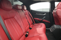 マセラティ ギブリ ｸﾞﾗﾝｽﾎﾟｰﾂ ﾄﾞﾗｲﾊﾞｰｽﾞｱｼｽﾀﾝｽ&ﾂｰﾘﾝｸﾞP　後期 ACC BSM LKA 赤革 ｻﾝﾙｰﾌ 8.4ｲﾝﾁMTC+ CarPlay 自動ﾄﾗﾝｸ 20ｲﾝﾁｳﾗｰﾉAW ｽｶｲﾌｯｸｻｽ LED　2年保証付