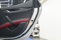 マセラティ ギブリ ｸﾞﾗﾝｽﾎﾟｰﾂ ﾄﾞﾗｲﾊﾞｰｽﾞｱｼｽﾀﾝｽ&ﾂｰﾘﾝｸﾞP　後期 ACC BSM LKA 赤革 ｻﾝﾙｰﾌ 8.4ｲﾝﾁMTC+ CarPlay 自動ﾄﾗﾝｸ 20ｲﾝﾁｳﾗｰﾉAW ｽｶｲﾌｯｸｻｽ LED　2年保証付