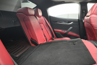 マセラティ ギブリ ｸﾞﾗﾝｽﾎﾟｰﾂ ﾄﾞﾗｲﾊﾞｰｽﾞｱｼｽﾀﾝｽ&ﾂｰﾘﾝｸﾞP　後期 ACC BSM LKA 赤革 ｻﾝﾙｰﾌ 8.4ｲﾝﾁMTC+ CarPlay 自動ﾄﾗﾝｸ 20ｲﾝﾁｳﾗｰﾉAW ｽｶｲﾌｯｸｻｽ LED　2年保証付