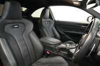 BMW Mシリーズ M2 ｺﾝﾍﾟﾃｨｼｮﾝ　正規D車 1ｵｰﾅｰ 後期LCI ｺﾝﾌｫｰﾄA ｲﾝﾃﾘｼﾞｪﾝﾄS 黒革 純正iDriveﾅﾋﾞ harman/kardon 純正19ｲﾝﾁAW　2年保証付