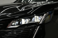 プジョー 3008 3008 GT ﾌﾞﾙｰHDi ﾚｯﾄﾞﾅｯﾊﾟ　特別仕様 後期ﾓﾃﾞﾙ ACC LKA 赤革 ﾊﾟﾉﾗﾏSR 純正ﾅﾋﾞTV CarPlay 360ﾋﾞｼﾞｮﾝ 前後ｺｰﾅｰｾﾝｻｰ 純正18ｲﾝﾁAW LEDﾗｲﾄ　2年保証付