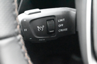 プジョー 3008 3008 GT ｴｸﾞｾﾞｸﾃｨﾌﾞｴﾃﾞｨｼｮﾝ　120台限定 後期ﾓﾃﾞﾙ ACC LKA 黒革 ﾊﾟﾉﾗﾏSR 純正ﾀｯﾁｽｸﾘｰﾝ CarPlay 360ﾋﾞｼﾞｮﾝ 前後ｺｰﾅｰｾﾝｻｰ 純正18ｲﾝﾁAW LEDﾗｲﾄ　新車保証継承可