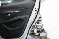 プジョー 3008 3008 GT ｴｸﾞｾﾞｸﾃｨﾌﾞｴﾃﾞｨｼｮﾝ　120台限定 後期ﾓﾃﾞﾙ ACC LKA 黒革 ﾊﾟﾉﾗﾏSR 純正ﾀｯﾁｽｸﾘｰﾝ CarPlay 360ﾋﾞｼﾞｮﾝ 前後ｺｰﾅｰｾﾝｻｰ 純正18ｲﾝﾁAW LEDﾗｲﾄ　新車保証継承可