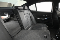 BMW 3シリーズ 320d xDrive Mｽﾎﾟｰﾂ ﾊｲﾗｲﾝPKG　ACC 黒革 純正HDDﾅﾋﾞ CarPlay 360ｶﾒﾗ Mｴｱﾛ&19ｲﾝﾁAW 自動ﾄﾗﾝｸ KW車高調　2年保証付