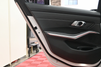 BMW 3シリーズ 320d xDrive Mｽﾎﾟｰﾂ ﾊｲﾗｲﾝPKG　ACC 黒革 純正HDDﾅﾋﾞ CarPlay 360ｶﾒﾗ Mｴｱﾛ&19ｲﾝﾁAW 自動ﾄﾗﾝｸ KW車高調　2年保証付